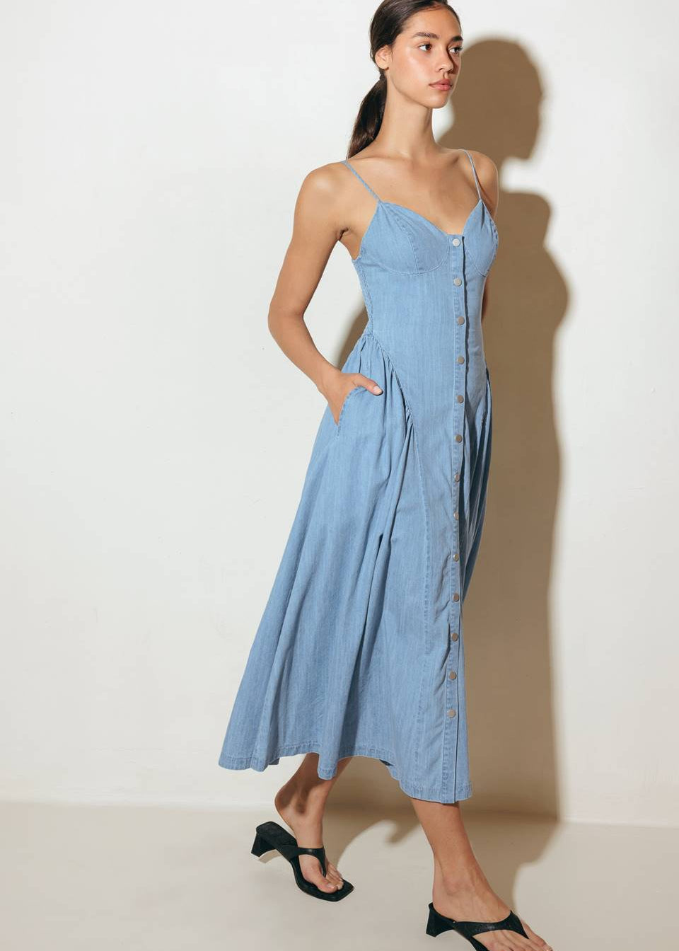 THE SIENNA BUTTON-FRONT DENIM MIDI DRESS
