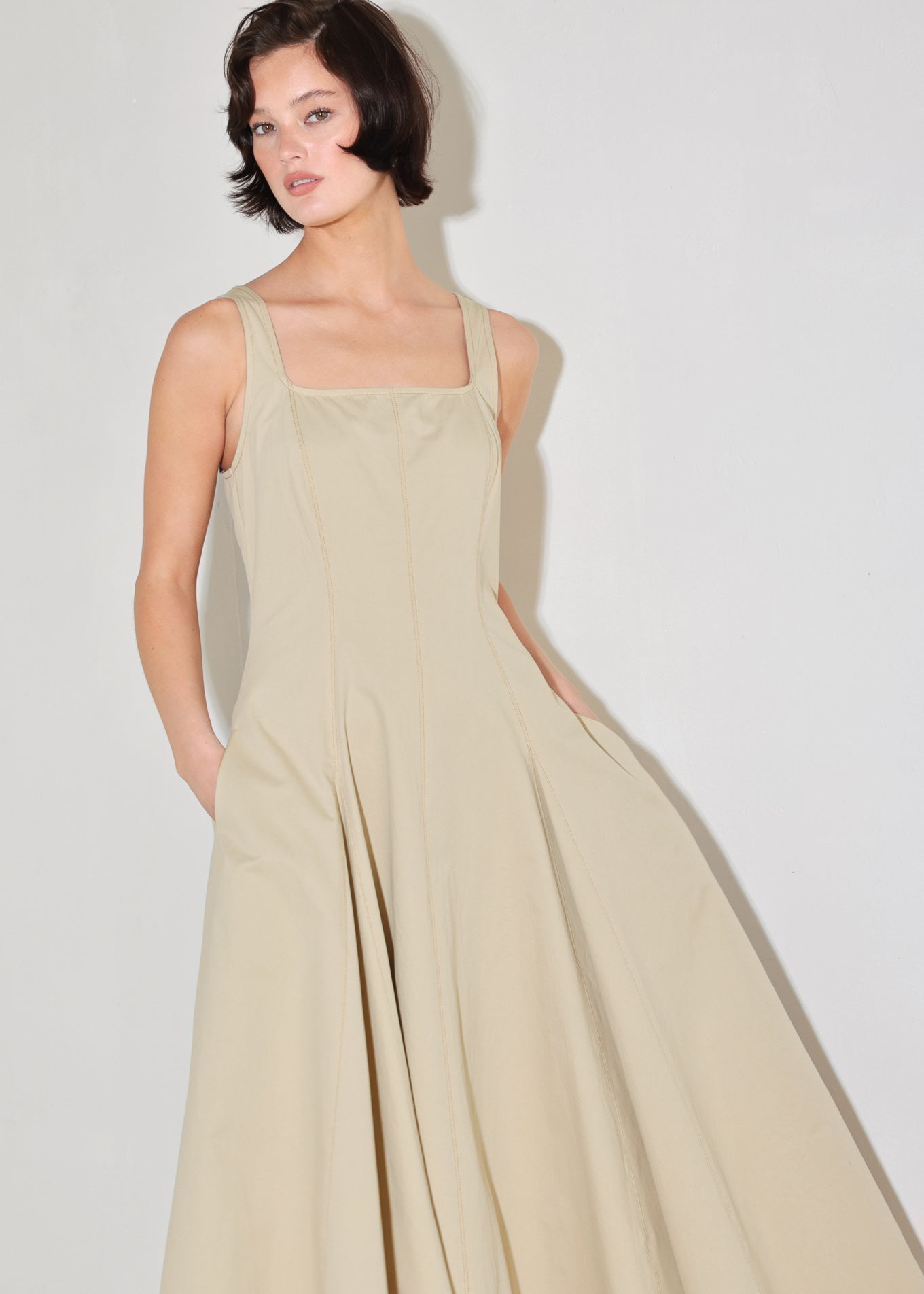 THE DUNEFORM MIDI DRESS