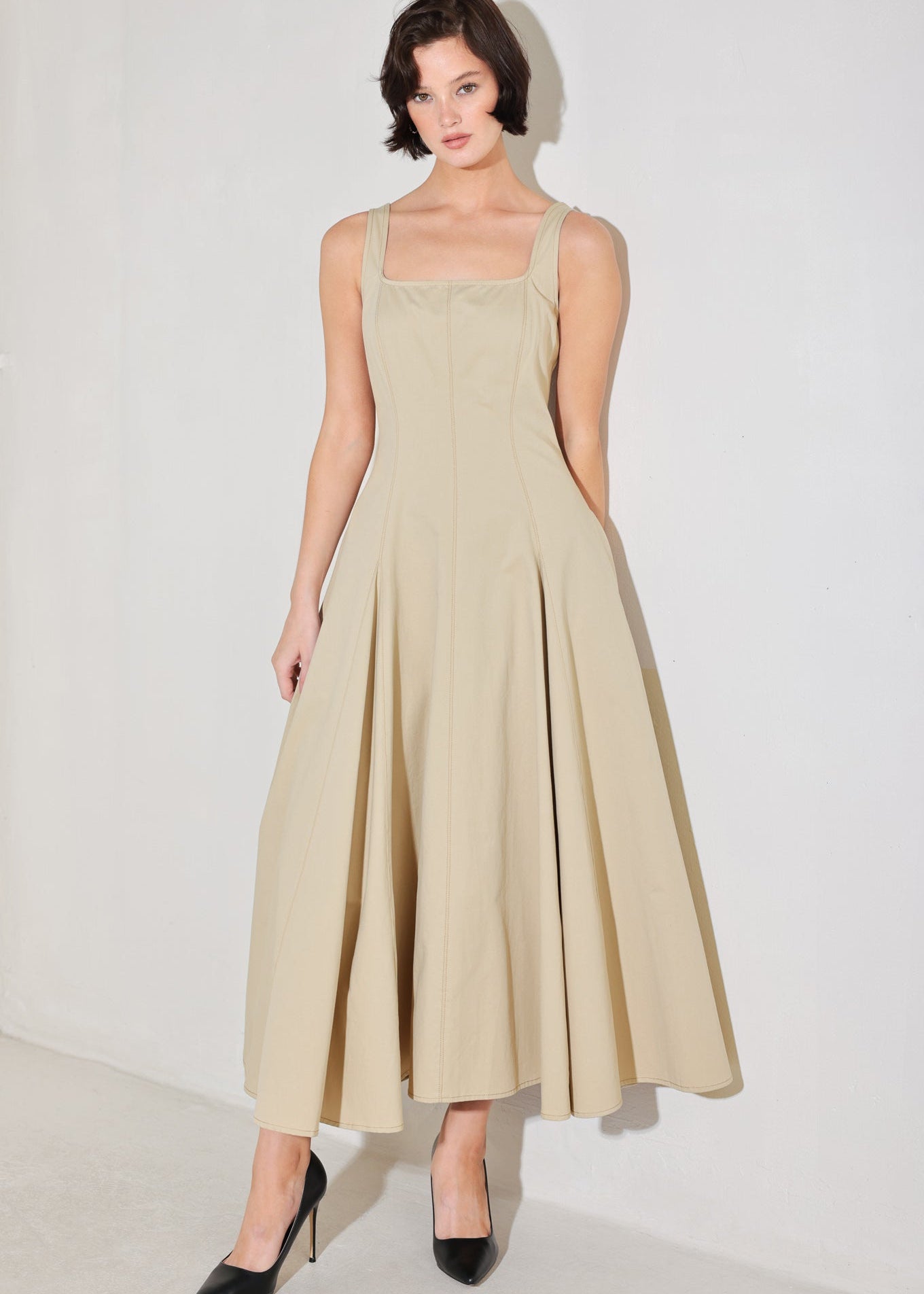 THE DUNEFORM MIDI DRESS Main image