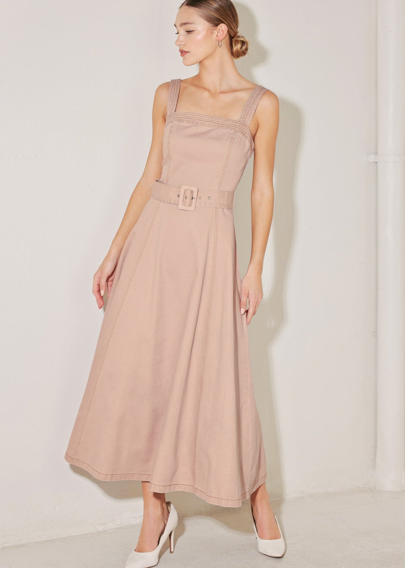 ELEVATED NEUTRAL BLUSH WOVEN MIDI DRESS Main image