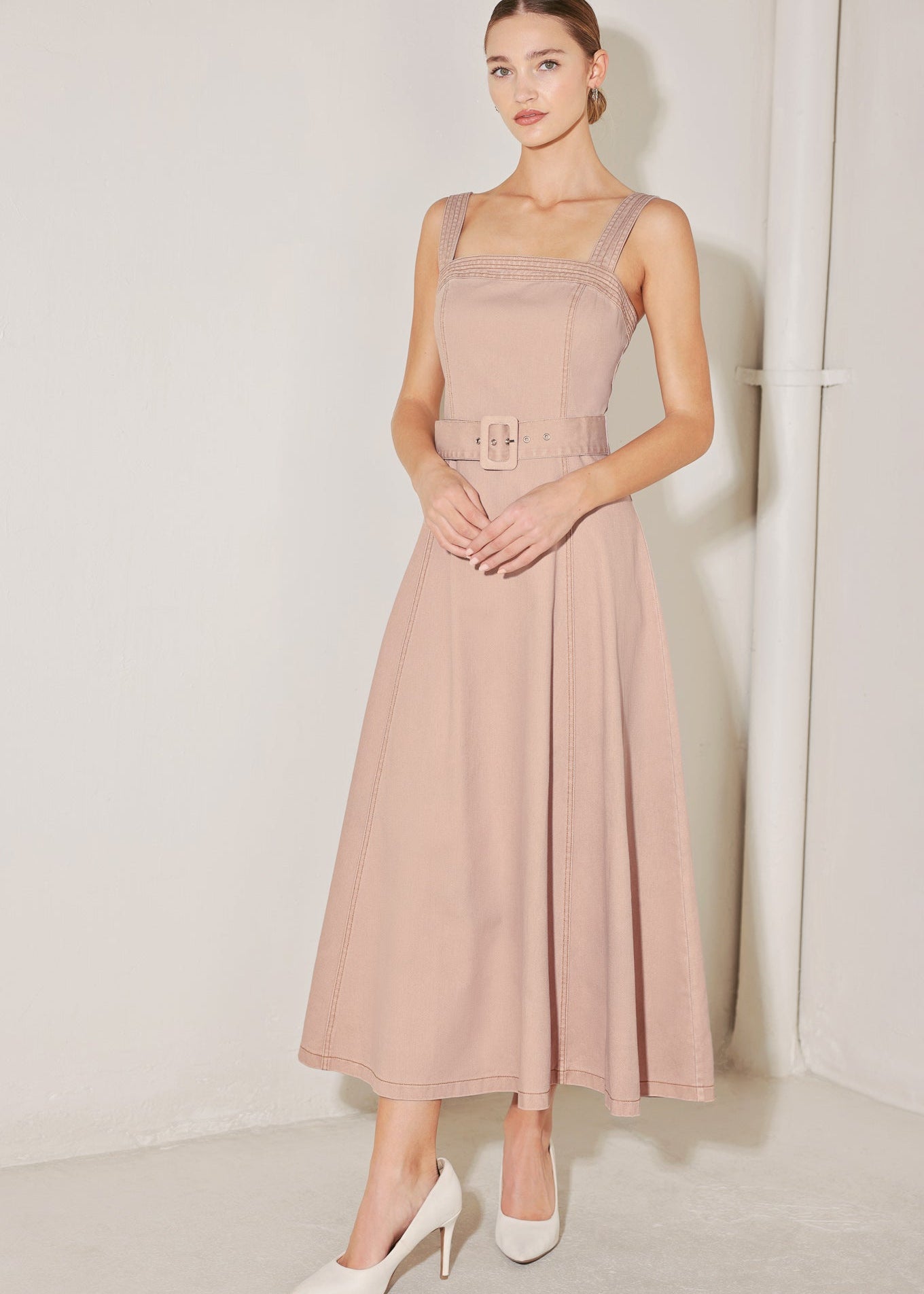 ELEVATED NEUTRAL BLUSH WOVEN MIDI DRESS