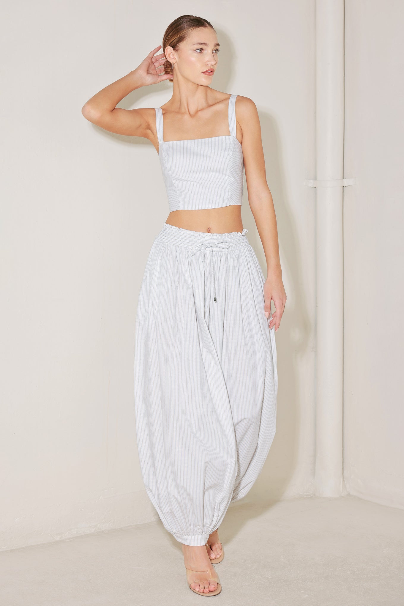 PACIFIC EASE WOVEN BALLON PANTS Main image