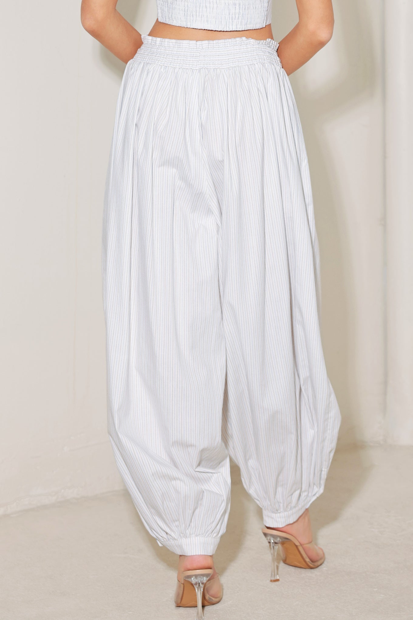 PACIFIC EASE WOVEN BALLON PANTS Secondary image