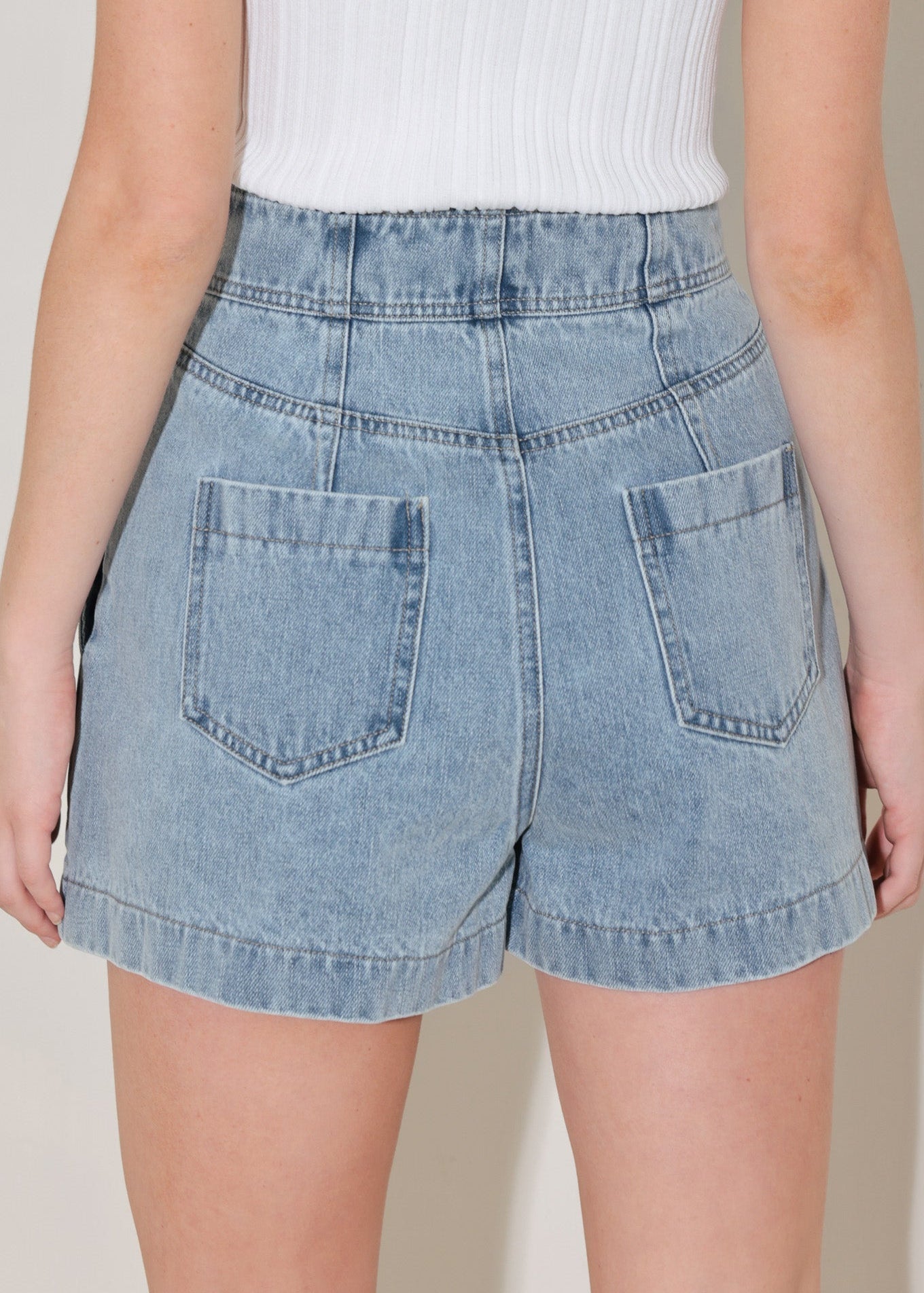 SUNLIT DENIM MOMENT SHORTS