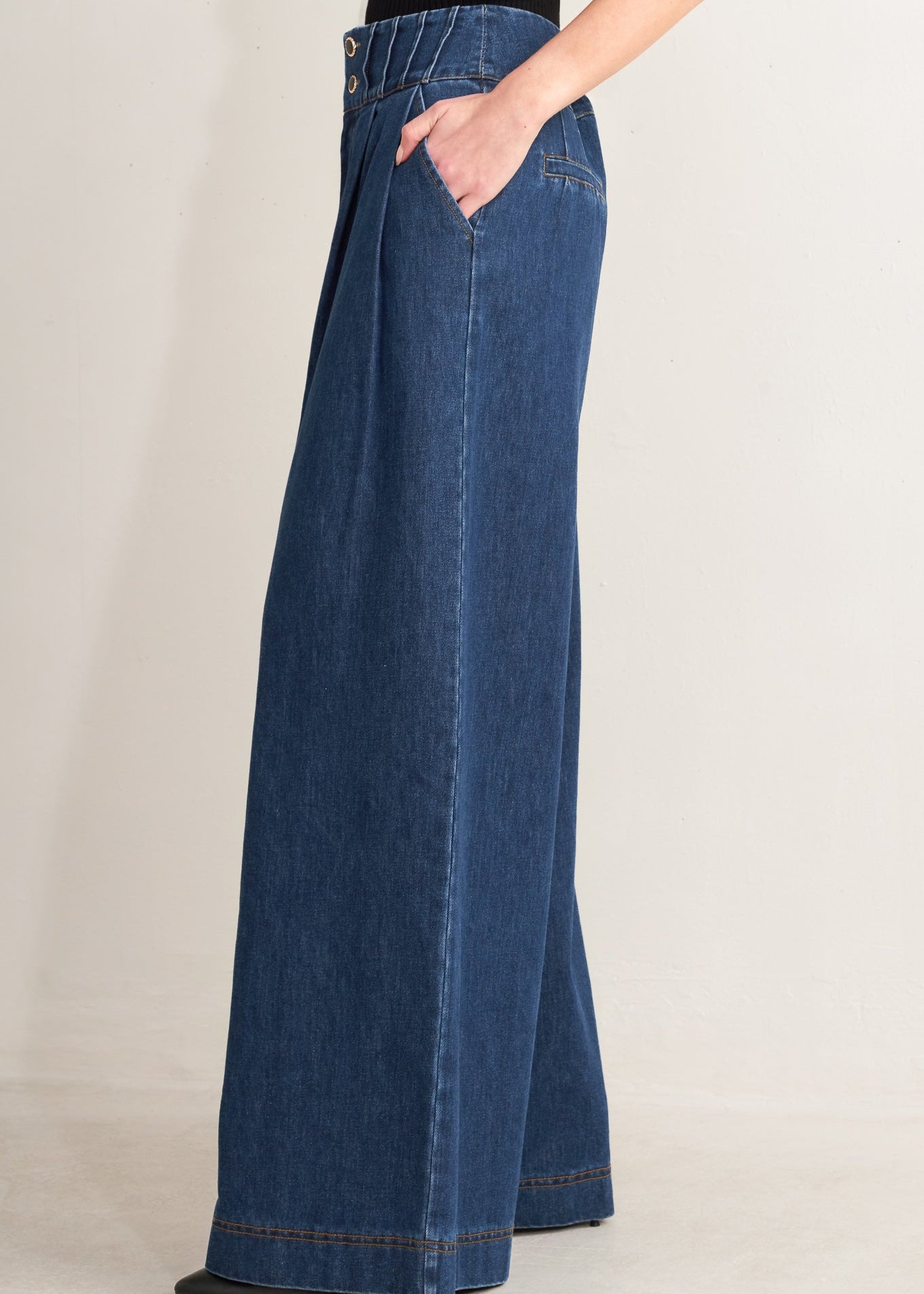 THE RAYNA WIDE LEG DENIM PANTS
