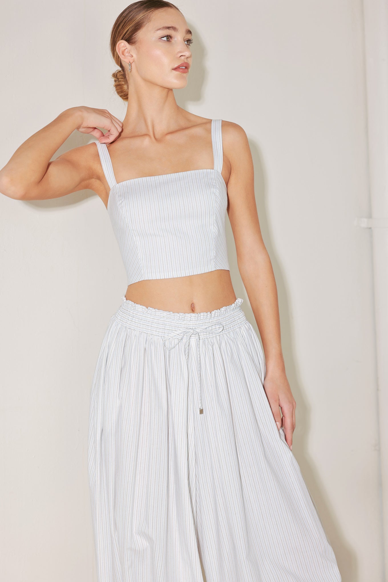 COSTAL BREEZE CROP TOP
