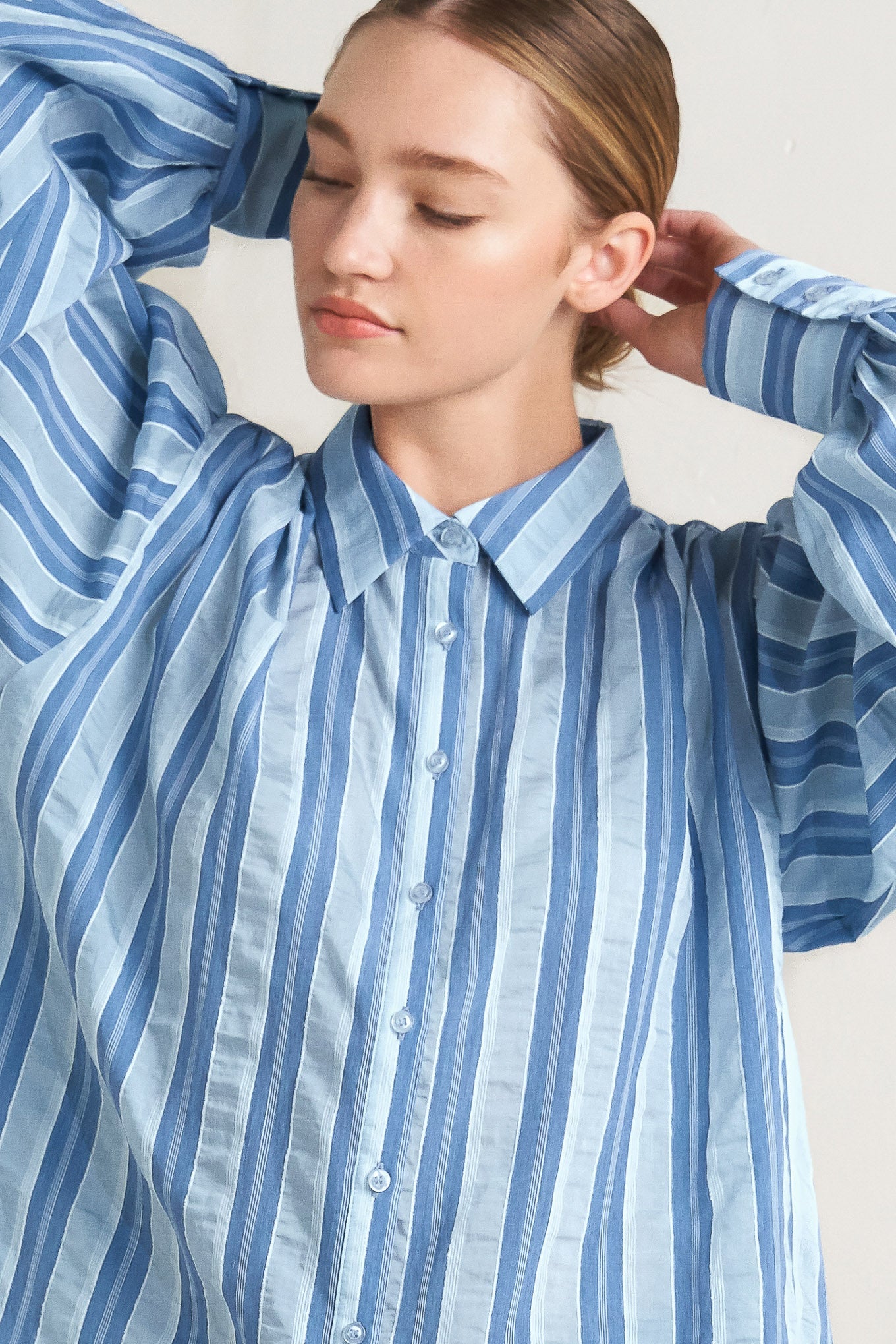 POLISHED DAY WOVEN TOP Main image