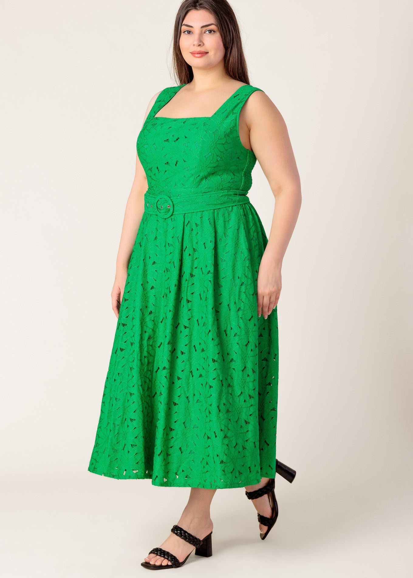 THE ELOWEN LACE MIDI DRESS