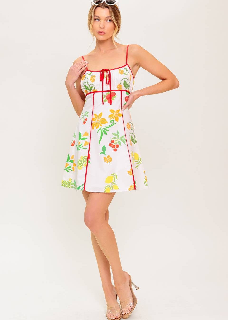 THE SCARLET PICNIC MINI