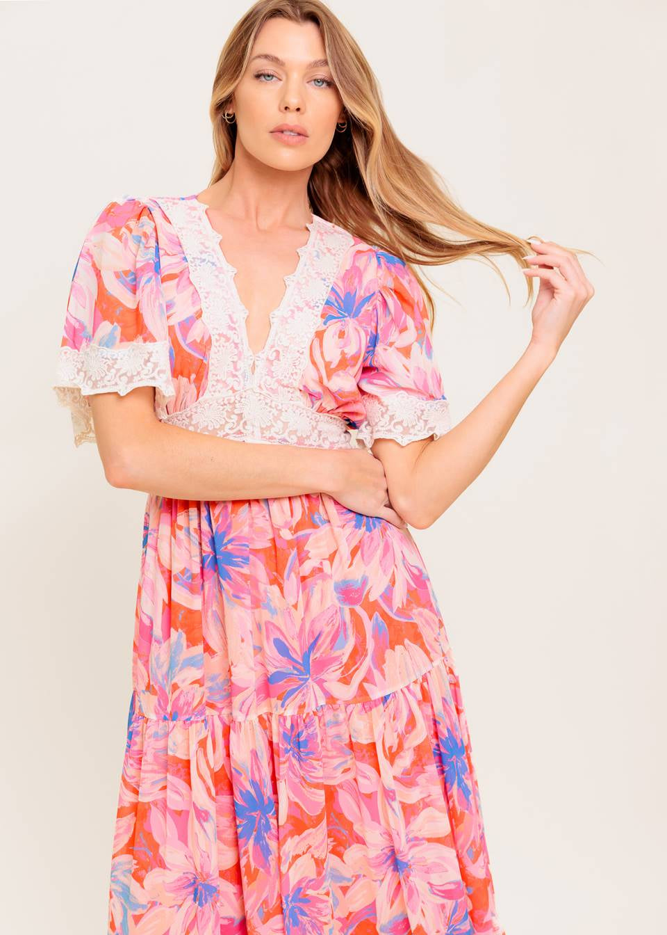 SUNSET BLOOM LACE MAXI DRESS