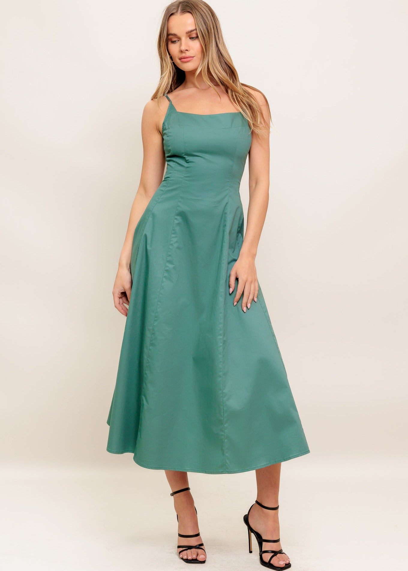 THE EVERGREEN MUSE MIDI DRESS