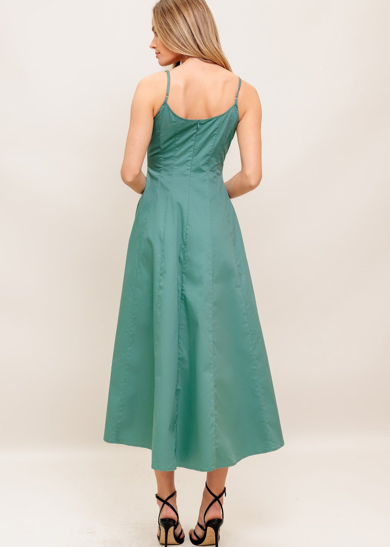 THE EVERGREEN MUSE MIDI DRESS Secondary image
