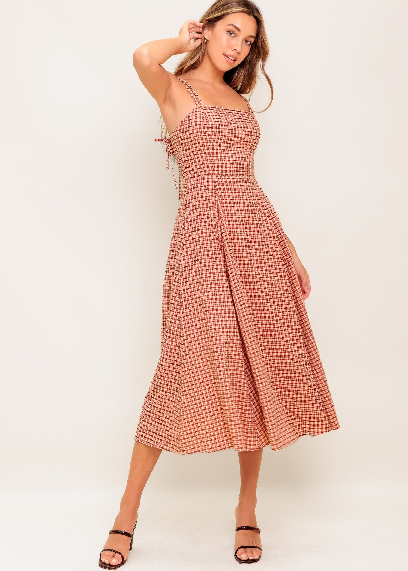 COUNTRYSIDE CHARM PLAID MIDI DRESS