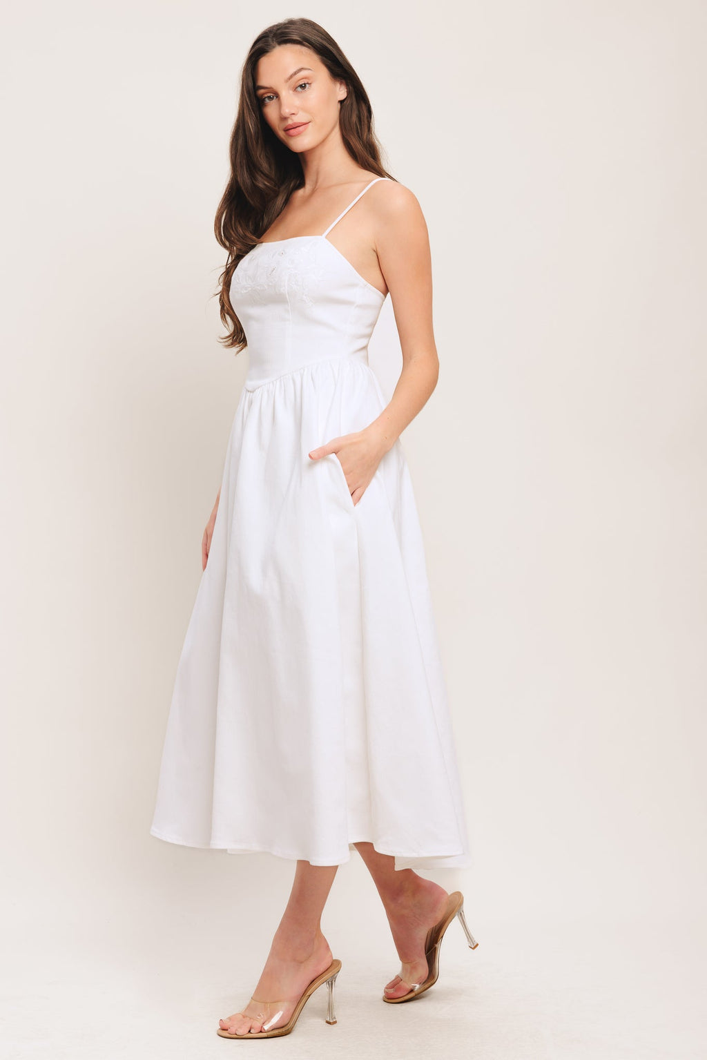 WHITE GARDEN WOVEN MIDI DRESS