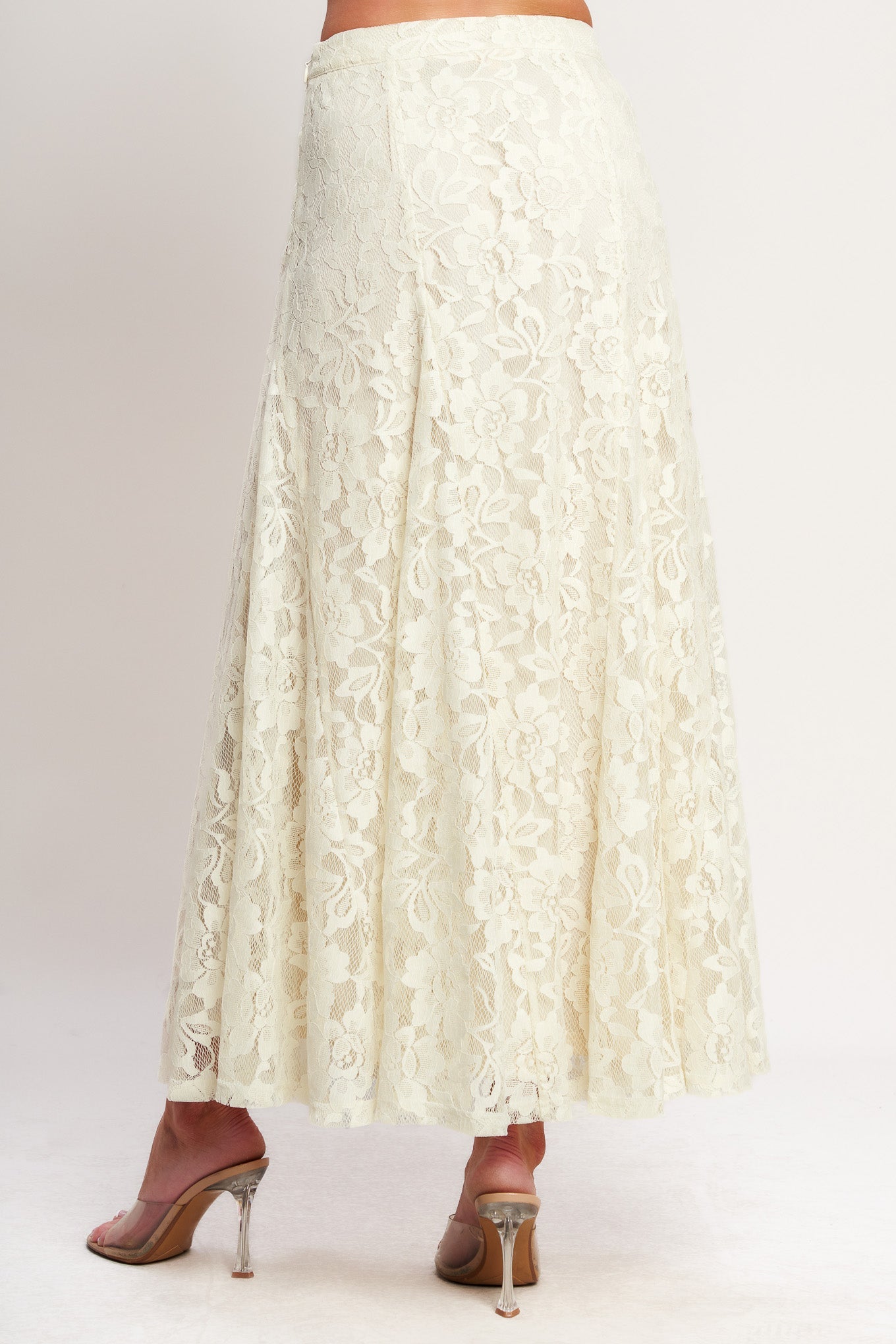 BALLET MUSE WOVEN LACE SKIRT Secondary image