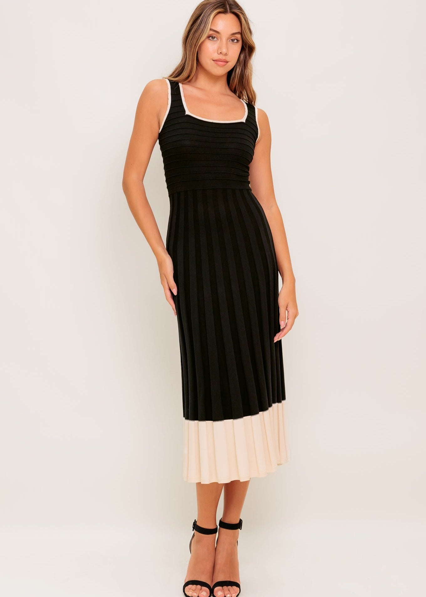THE NOIR CONTRAST KNIT MIDI DRESS