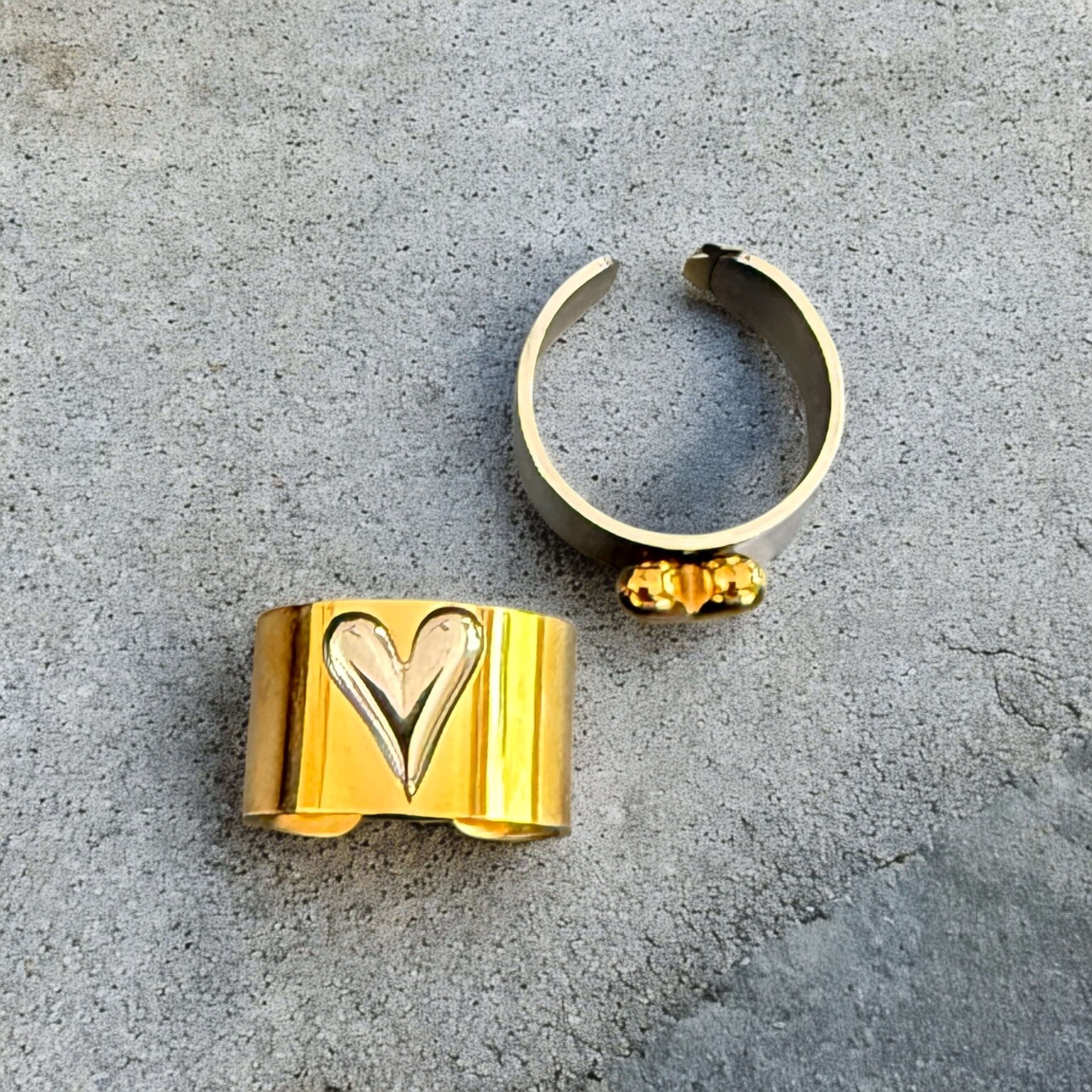 Waterproof Two-Tone Puffed Heart Ring